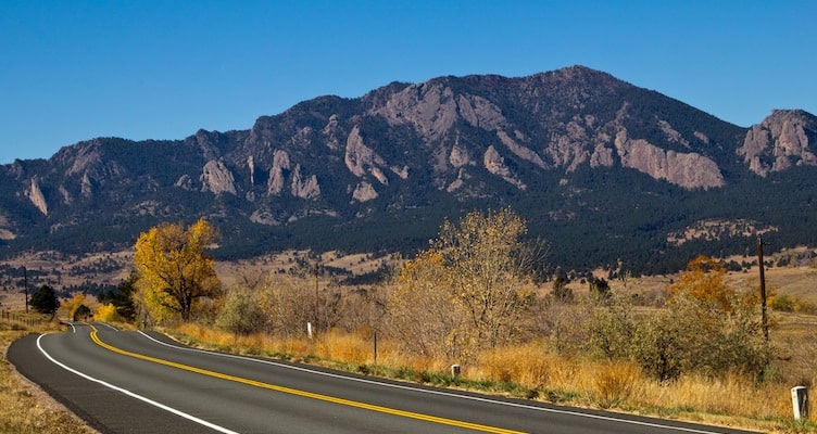 boulder house hunting hotels