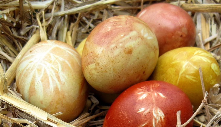 natural easter egg dyes
