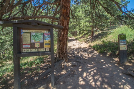 royal arch hiking boulder 2