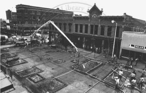 A rare photo of Pearl Street Mall without "the zip code guy." Photo courtesy of the Boulder Library